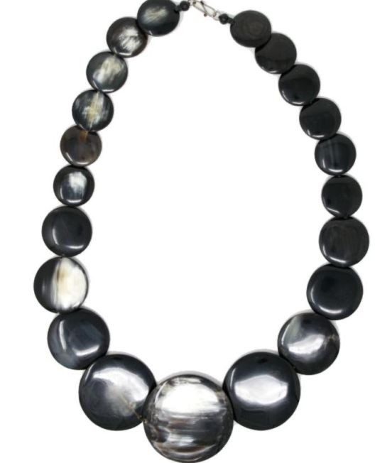 Oxhorn Discs Necklace with dark horn