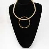Stephissimo Pale Horn Geometric Collar