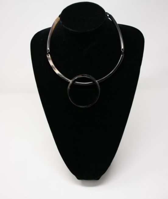 Stephissimo Dark Horn Geometric Collar