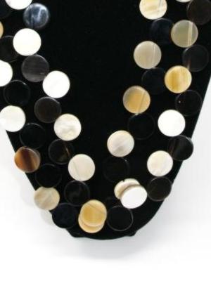 Horn discs necklace