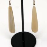 Abbeyhorn Oxhorn Short Drop Earrings - Pale