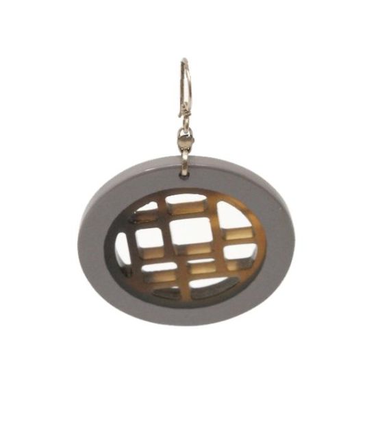 L'Indochineur Fretwork Earring in Grey - Close Up