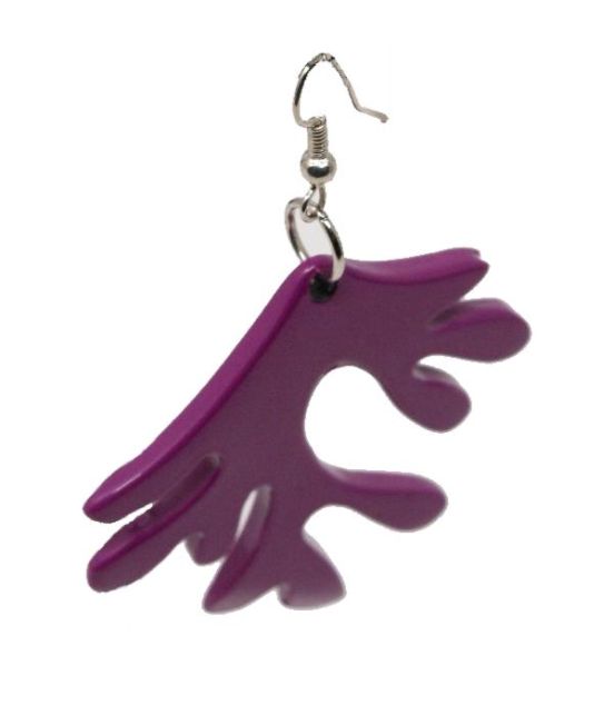 Indochineur Oxhorn Tree Earrings - fuschia lacquer - close up