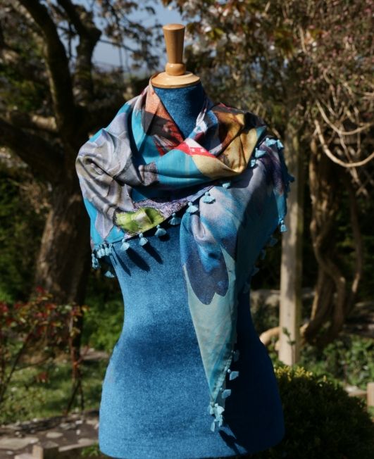 Arcana Shawl - Manyfeather - mood