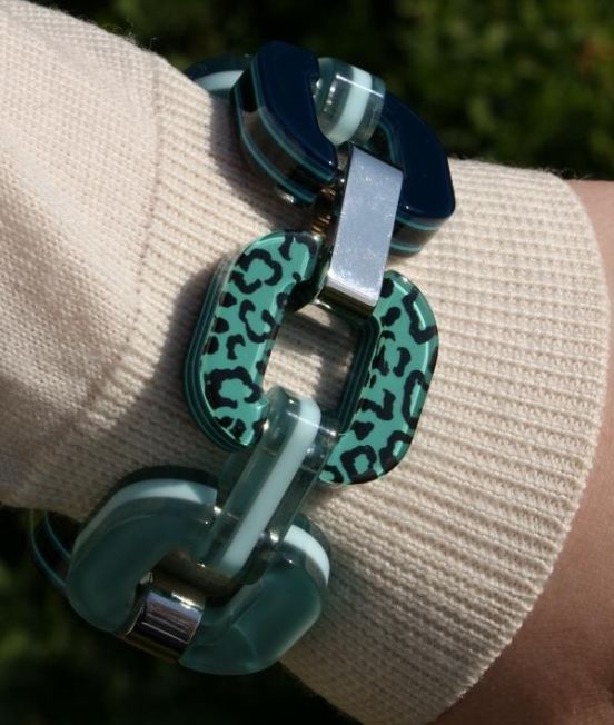 Xavier Derome Reversible bracelet in blue shades - Close Up